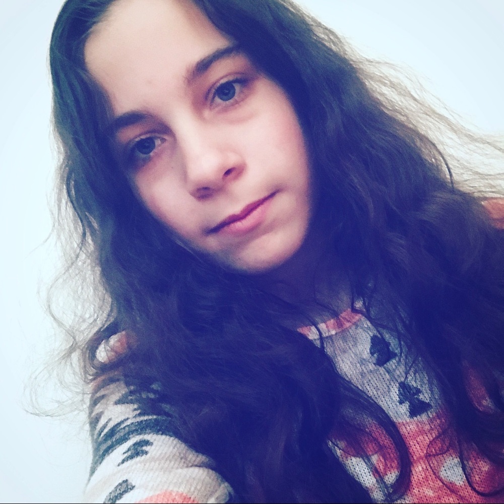 Meet your Posher, Kacie